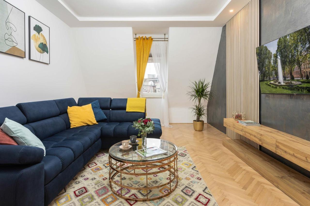 Апартаменти Design 1Bdr Loft Near Kvaternik Square Загреб Екстер'єр фото